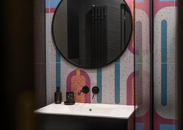 Salt Island Apartment *